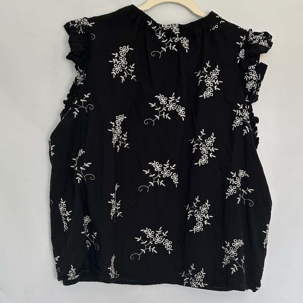 Ophelia Roe Black Top with‎ White Embroidery